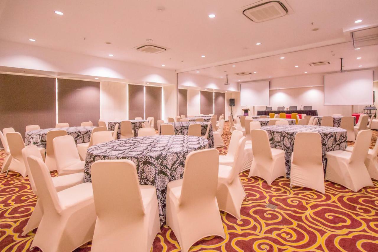 Mercure Pontianak City Center Luaran gambar